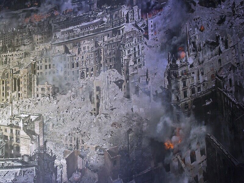 DRESDEN 1945